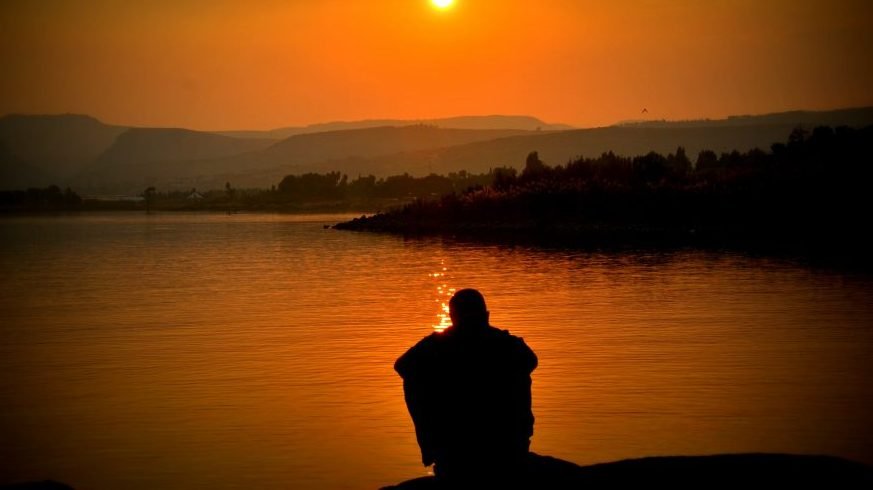 adventure-alone-contemplate-54379-e1563575557284